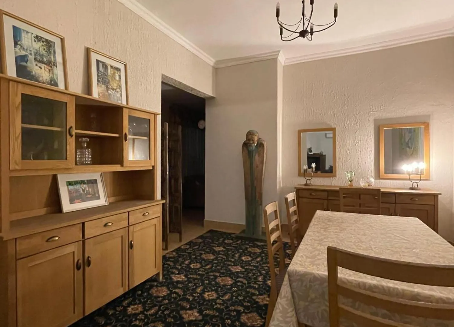 Nomadhaus Almaty Hotel Guest house